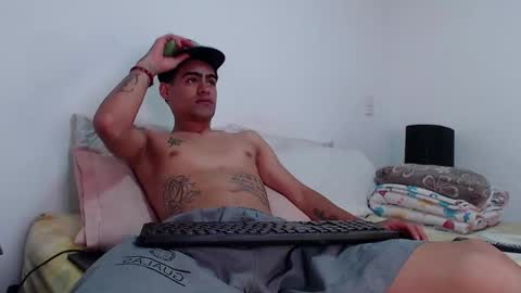 Danny online show from February 1, 11:36 pm