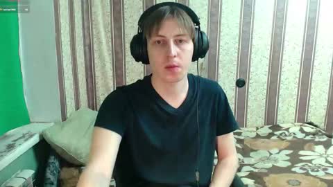 darienlarge online show from November 13, 6:34 pm