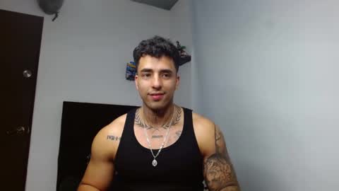 Darius Phoenix  online show from February 6, 11:34 pm