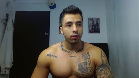 Darius Phoenix  online show from October 24, 10:55 pm