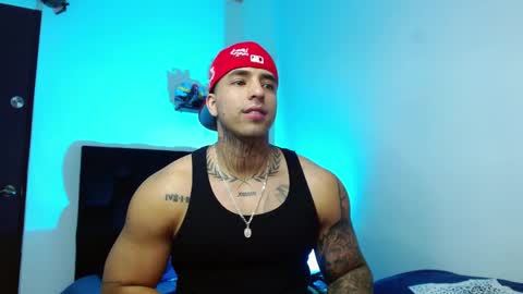 Darius Phoenix  online show from February 24, 7:58 pm