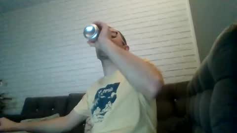 darkhaired34 online show from December 28, 10:02 pm