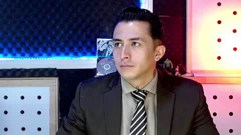 DARKO0717 online show from December 19, 2:13 pm