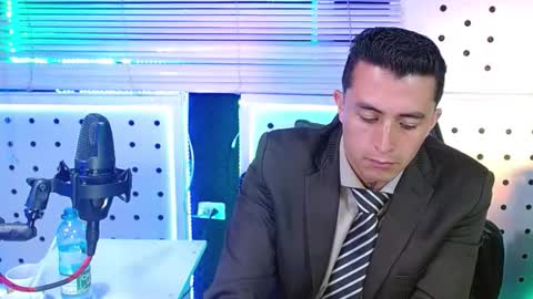 DARKO0717 online show from February 2, 2:58 pm