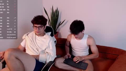 darrencolleen online show from February 8, 3:01 am