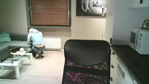 Dario online show from October 25, 9:38 pm