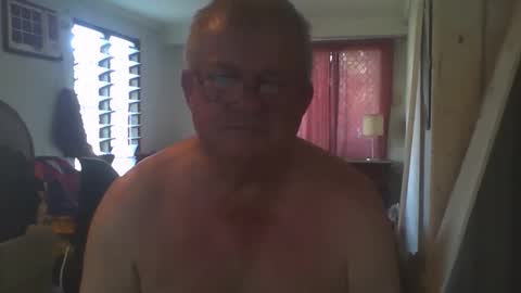 Snapshot of darwincock chatting on September 19, 11:04 pm darwincock online show from September 19, 11:04 pm