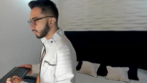 Dave online show from November 17, 12:08 pm