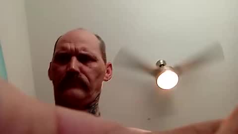 davedowning042075 online show from October 22, 6:43 pm