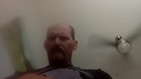 davedowning042075 online show from November 10, 7:52 pm