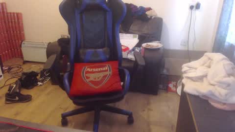 dave online show from February 8, 9:46 am