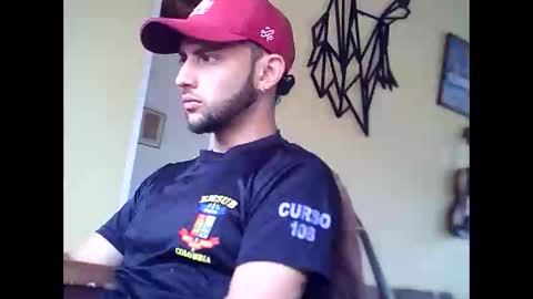 Snapshot of david23vergota chatting on October 25, 4:52 pm david23vergota online show from October 25, 4:52 pm