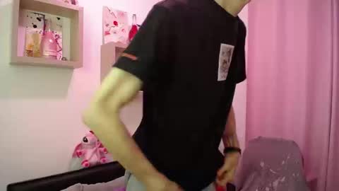 David Lucky 13  online show from March 14, 5:36 am