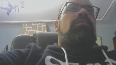 Snapshot of davidmax245 chatting on December 21, 8:32 pm davidmax245 online show from December 21, 8:32 pm