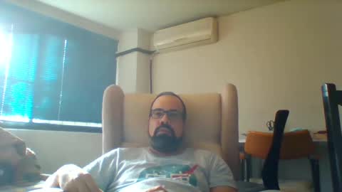 Snapshot of davidmax245 chatting on January 18, 12:15 pm davidmax245 online show from January 18, 12:15 pm