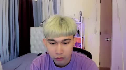 daniel online show from April 21, 2:04 am