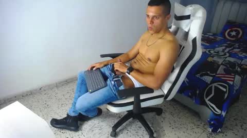 David Angel online show from March 8, 1:48 am