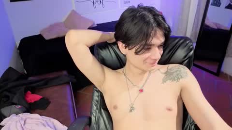 davoxer online show from March 13, 4:42 am