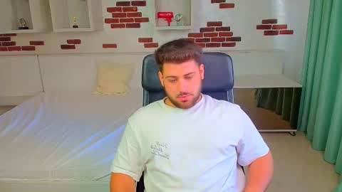 DaxGreer online show from June 11, 4:43 am