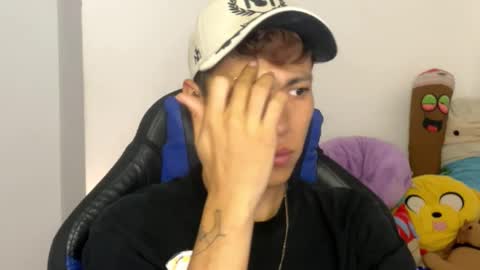 Daxon online show from March 3, 8:00 am