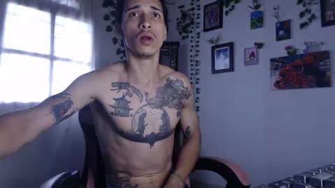 dazzayy online show from February 9, 2:40 pm