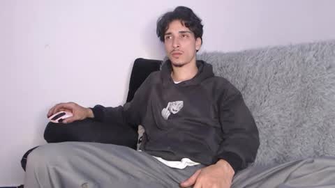 dazzayy online show from October 9, 1:32 am