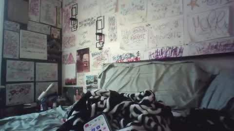 dbeamon92 online show from March 21, 2:10 pm