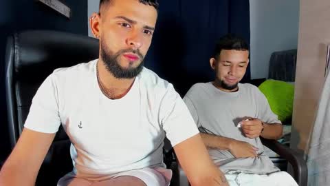 dcollins_ online show from November 14, 6:16 am