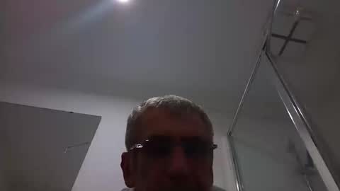 deanofflove2210 online show from August 6, 9:59 am