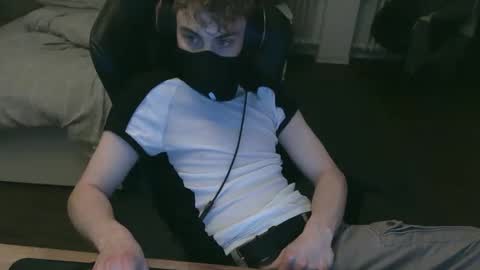 Dean online show from October 25, 6:20 pm