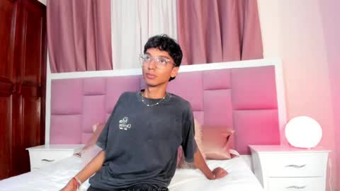  Teven online show from May 3, 3:20 am