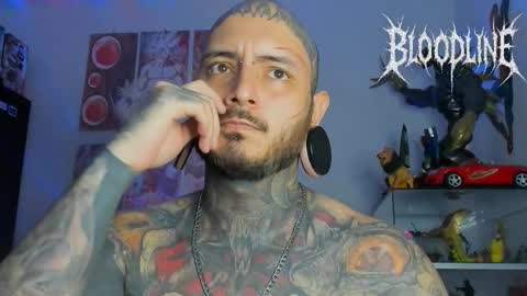    online show from November 8, 9:07 pm