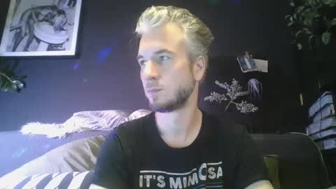 Deen online show from January 9, 6:36 pm