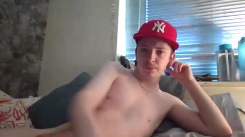 deetwo345 online show from October 18, 9:36 am