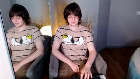 Alex online show from May 26, 4:47 pm