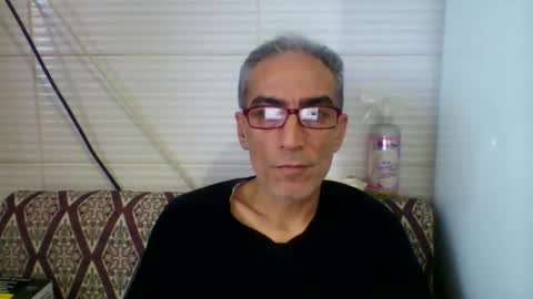 deliciousman online show from February 3, 6:40 am