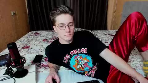 Deni online show from November 9, 7:29 pm