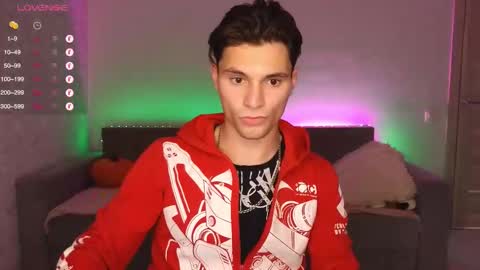 Den online show from November 14, 9:16 pm