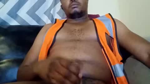 mastER blACK online show from December 5, 4:01 pm