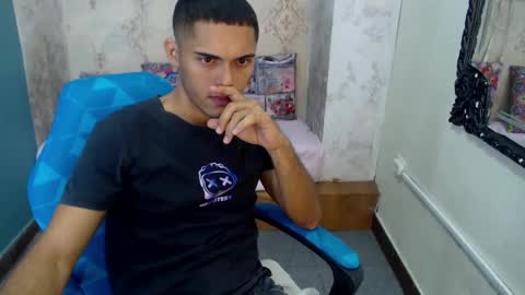 D E R E K online show from October 27, 11:23 am