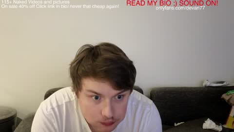 Devan online show from December 15, 11:23 am