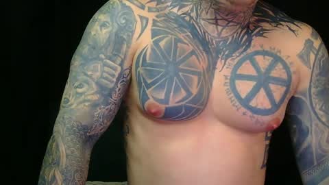 Lucian online show from April 11, 7:45 am