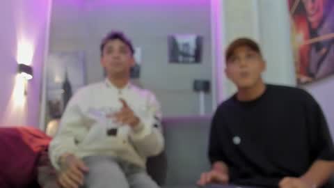 Deyvis Taylor7 online show from December 15, 3:24 am