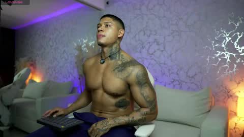 Diego online show from April 13, 1:50 am