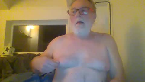 Snapshot of dial76 chatting on February 15, 3:52 am dial76 online show from February 15, 3:52 am