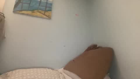 DickABitchDown  Alexys real spanishmami online show from February 16, 6:55 am