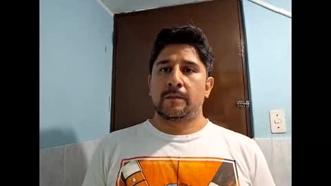 Snapshot of dickeduardo chatting on February 16, 5:48 am dickeduardo online show from February 16, 5:48 am