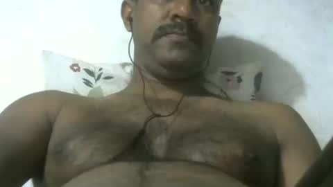Snapshot of dickruss0070003 chatting on October 24, 2:35 am dick rus online show from October 24, 2:35 am