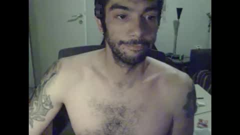 dickus_biggus online show from June 5, 3:00 am