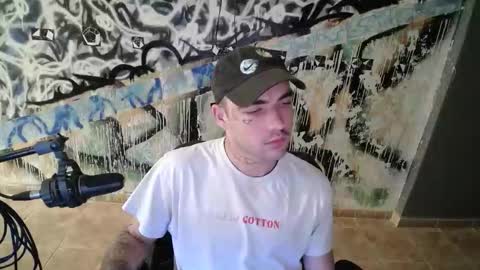 didismurf02 online show from November 13, 4:06 am